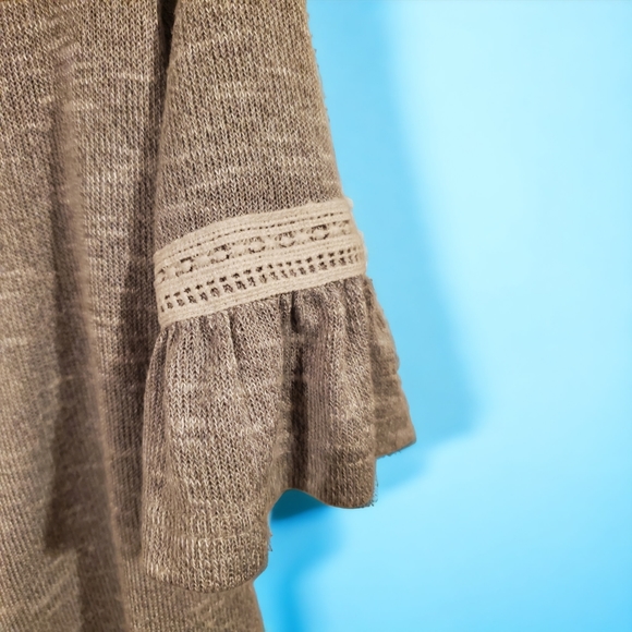 Size 5 Girls Cardigan Sweater w Lace Detail - Picture 4 of 4